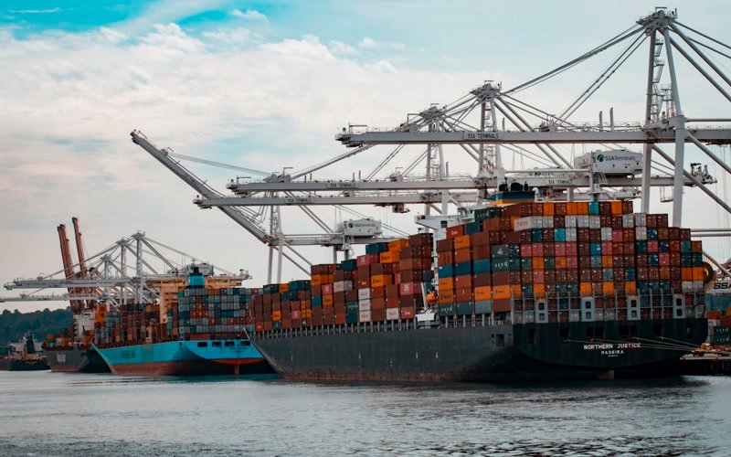 SR Shipping Global Air and Sea Ocean Freight Forwarding